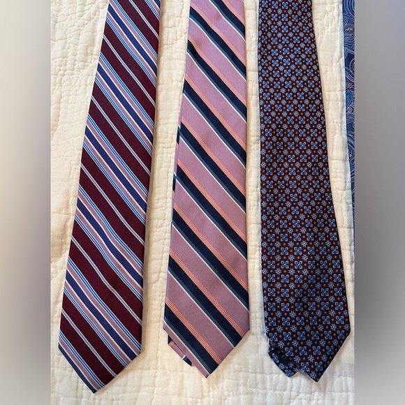 Jos. A Bank 100% Silk Tie Lot of 5 - Picture 4 of 9